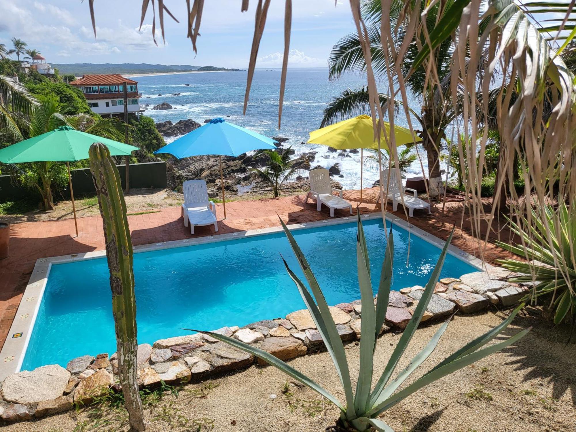 Hotel Luz De Mar ' Right On The Beach Cuatunalco Room photo